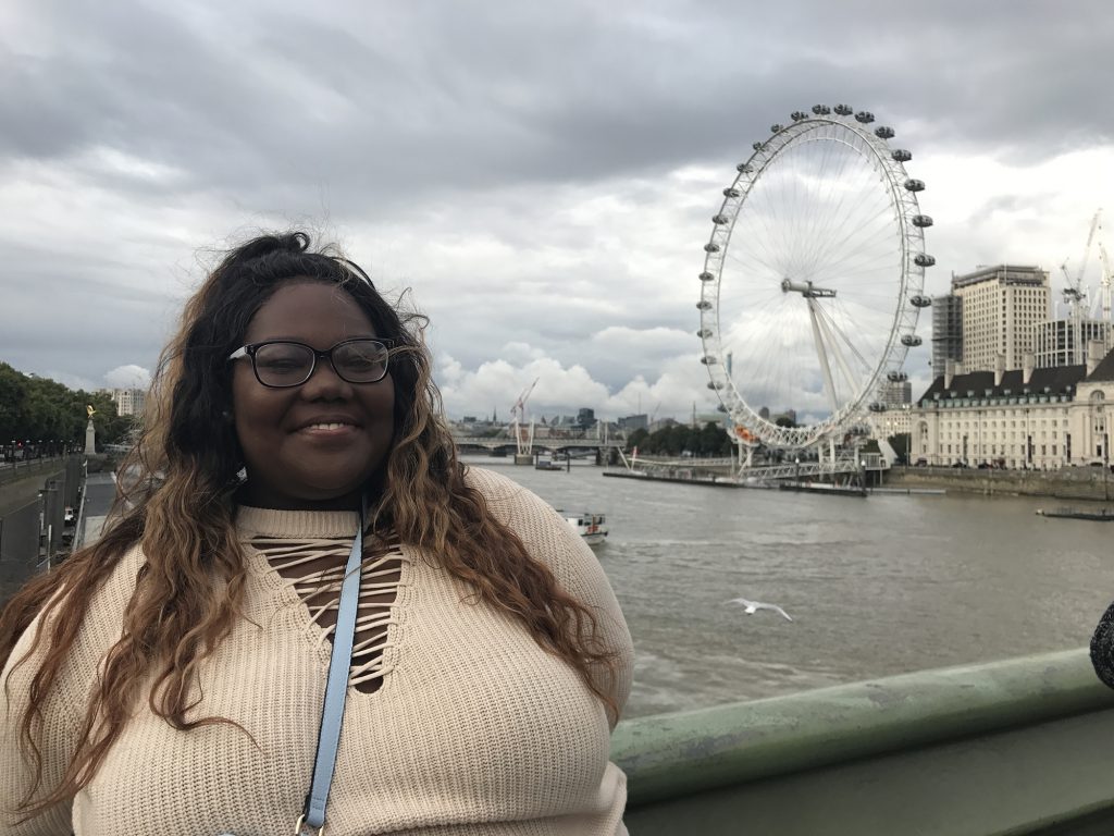Follow this Fall 2017's Office of Study Abroad & International Experiences Global Correspondent, Emoni Baffour, on her studies in London, England! Emoni is a UMass Lowell Business Management major studying this fall on a UMass Lowell partner-led study abroad program, CAPA Global Cities, London.