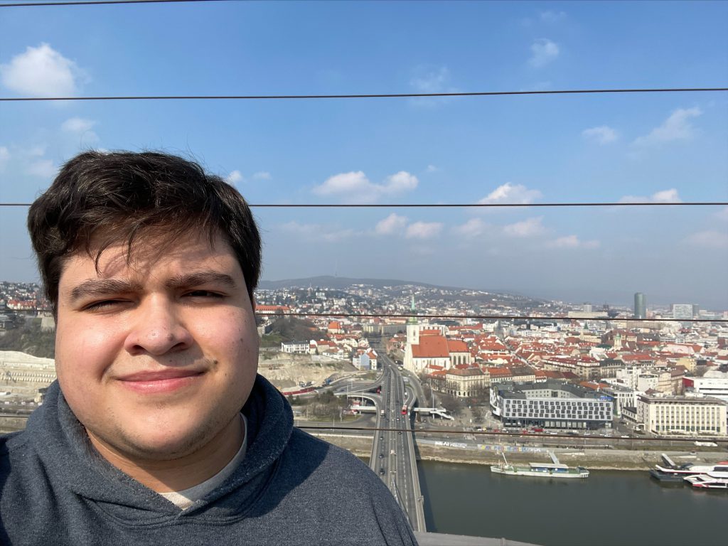 Stegan Iglesias with city of Modena in the background