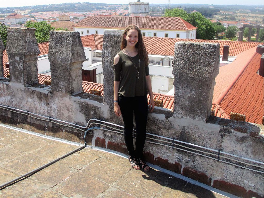 Discover UMass Lowell student Daphne Naut’s experience studying archeology in Évora, Portugal! Daphne is a UMass Lowell Political Science and Philosophy major who spent the summer on a UMass Lowell partner-led study abroad program. Venture through the Chapel of Bones and get a birds-eye view of the Temple of Diana with Daphne!