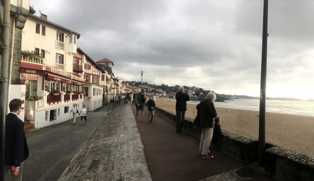Follow students as they take learning outside the classroom and are exposed to structured situations and experiences through a Humanities lens in San Sebastian, Spain from July 8 – 28, 2018.
